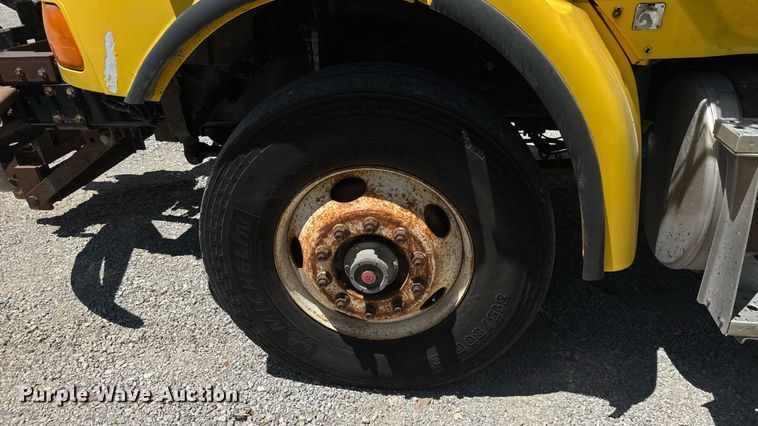 image for item DY0399 2009 Sterling L-Line dump truck