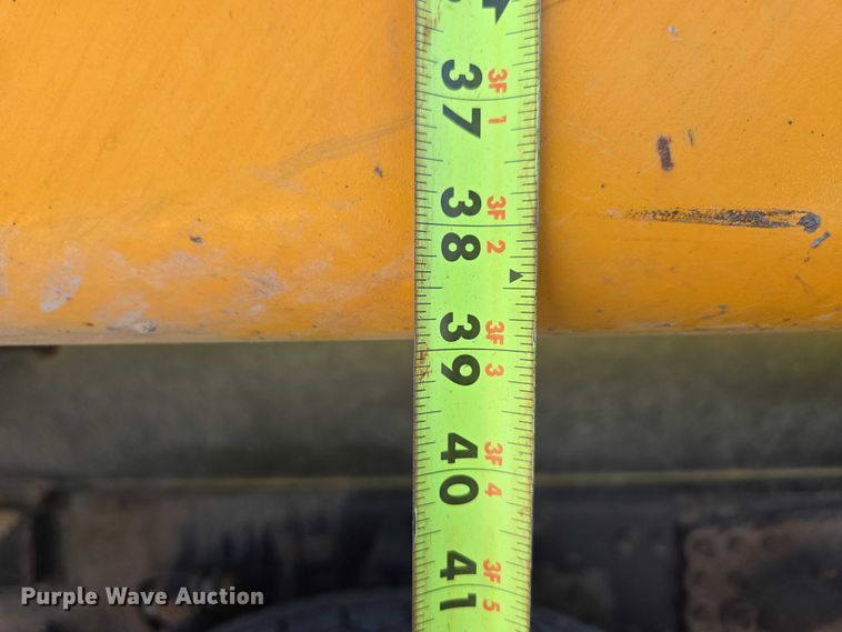 image for item DY0401 2015 Western Star 4700SF dump truck