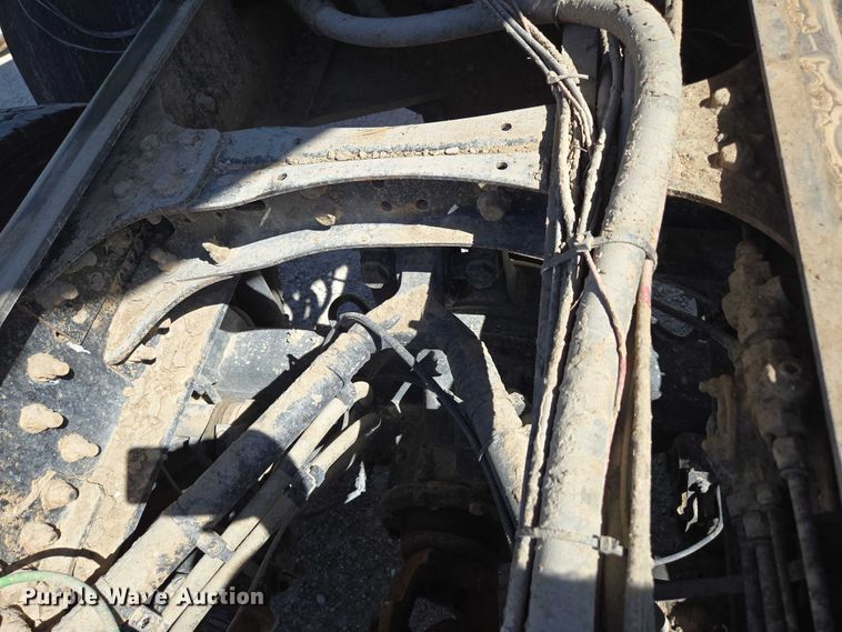 image for item DY0401 2015 Western Star 4700SF dump truck