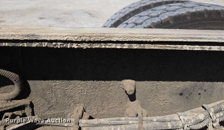 image for item DY0402 2007 Sterling L-Line dump truck