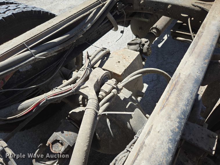 image for item DY0402 2007 Sterling L-Line dump truck