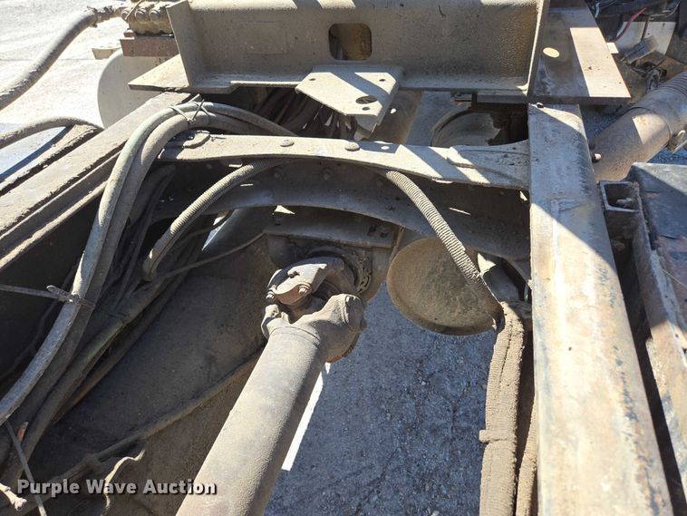 image for item DY0402 2007 Sterling L-Line dump truck