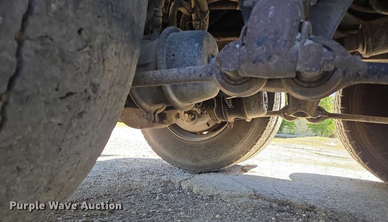 image for item DY0402 2007 Sterling L-Line dump truck