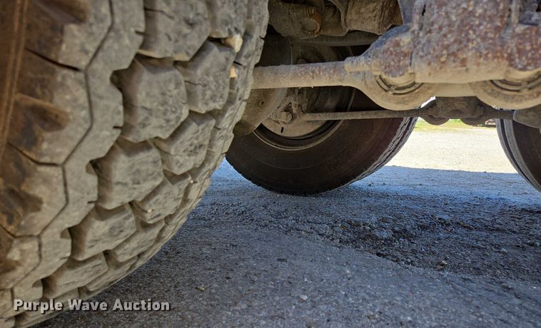 image for item DY0402 2007 Sterling L-Line dump truck