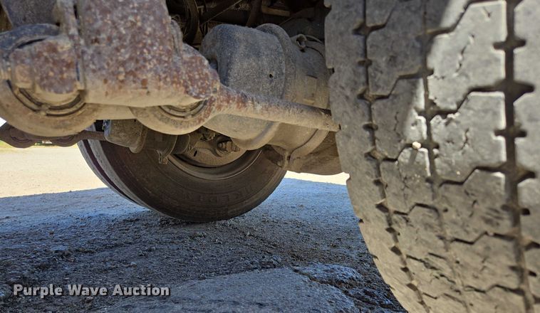 image for item DY0402 2007 Sterling L-Line dump truck