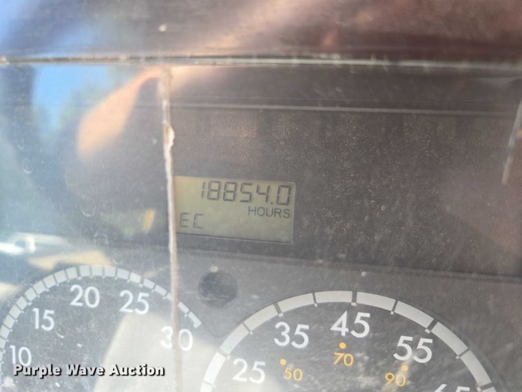 image for item DY0402 2007 Sterling L-Line dump truck