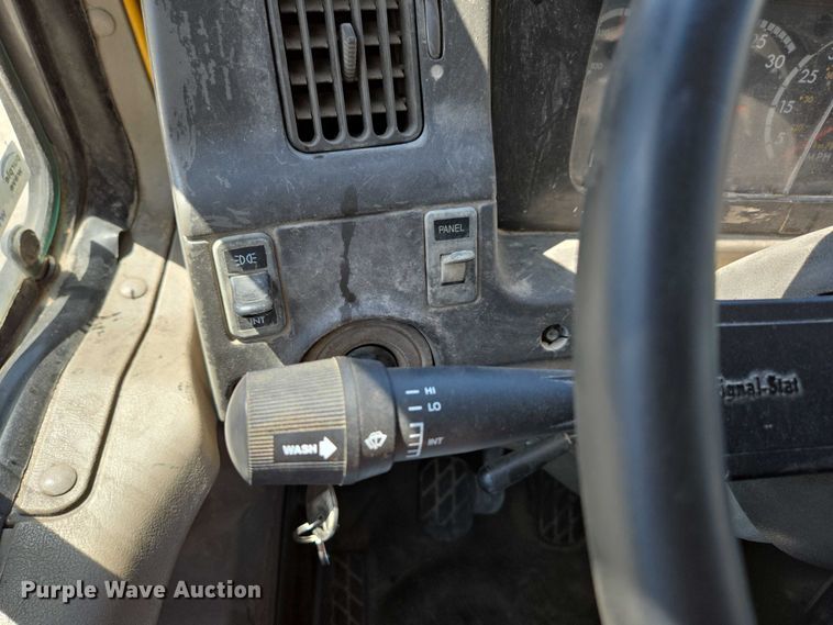 image for item DY0402 2007 Sterling L-Line dump truck