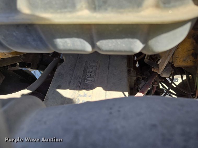 image for item DY0402 2007 Sterling L-Line dump truck