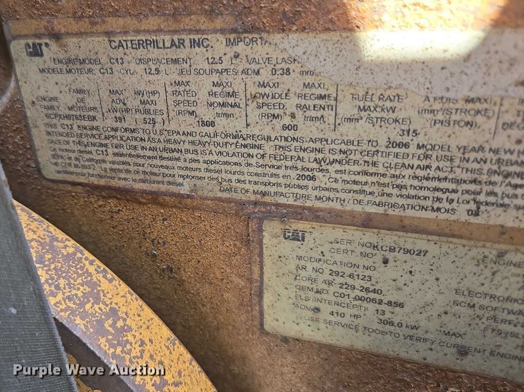 image for item DY0402 2007 Sterling L-Line dump truck