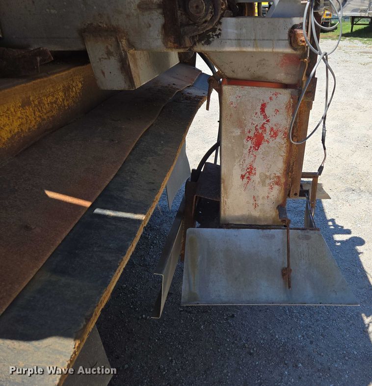 image for item DY0403 2008 Sterling L-Line dump truck