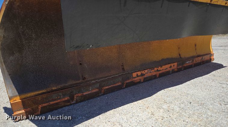 image for item DY0403 2008 Sterling L-Line dump truck