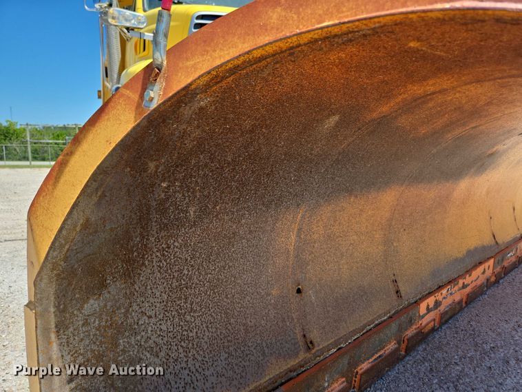 image for item DY0403 2008 Sterling L-Line dump truck