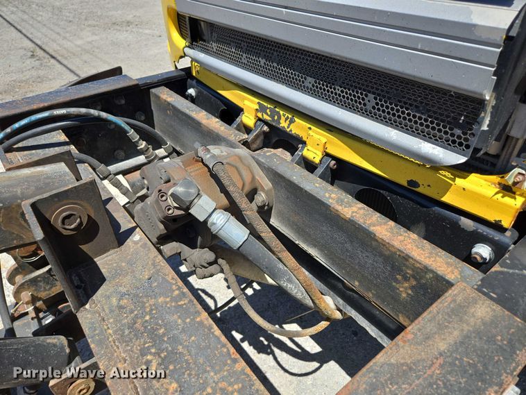 image for item DY0403 2008 Sterling L-Line dump truck