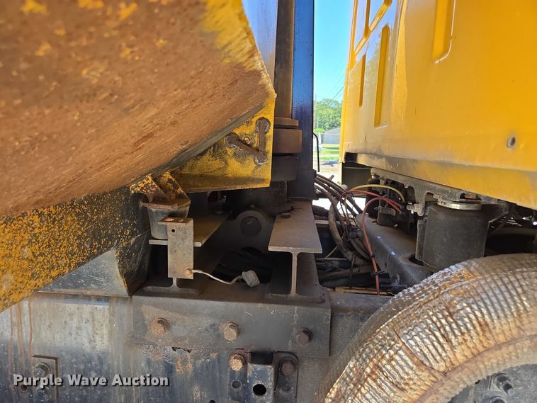 image for item DY0403 2008 Sterling L-Line dump truck