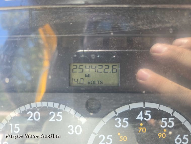 image for item DY0403 2008 Sterling L-Line dump truck