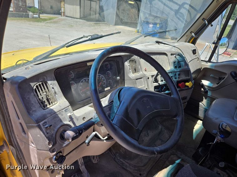 image for item DY0403 2008 Sterling L-Line dump truck