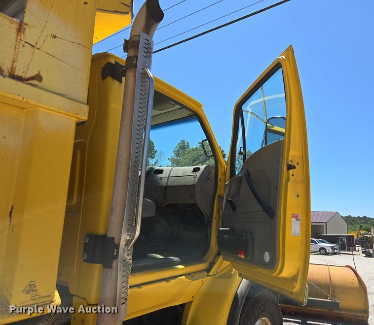 image for item DY0403 2008 Sterling L-Line dump truck