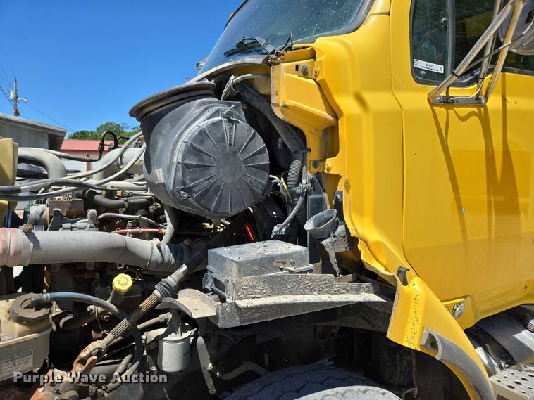 image for item DY0403 2008 Sterling L-Line dump truck