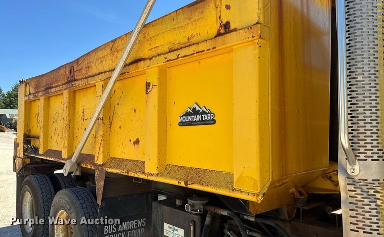 image for item DY0404 2009 Sterling L-Line dump truck