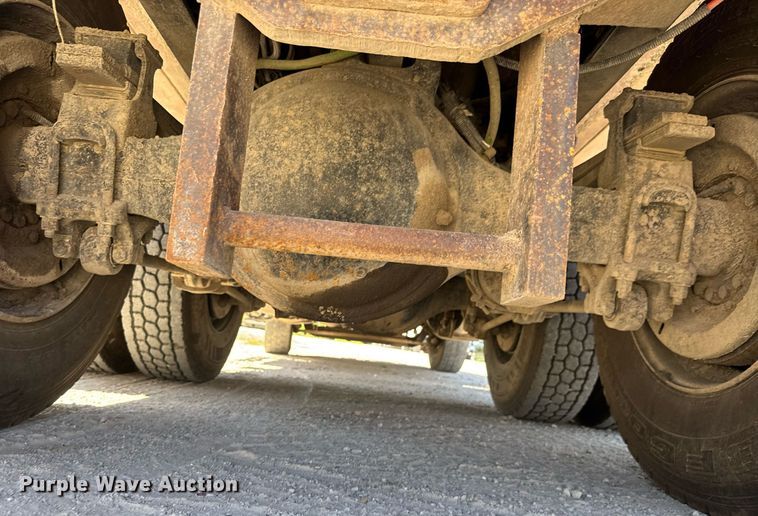 image for item DY0404 2009 Sterling L-Line dump truck