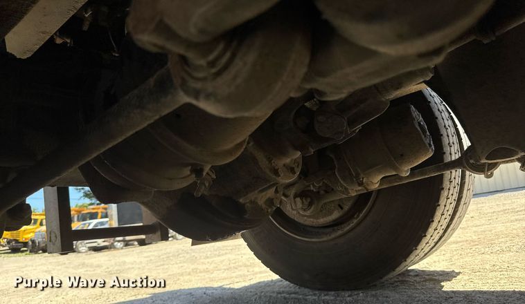 image for item DY0404 2009 Sterling L-Line dump truck