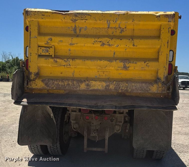 image for item DY0405 2007 Sterling  L-Line dump truck