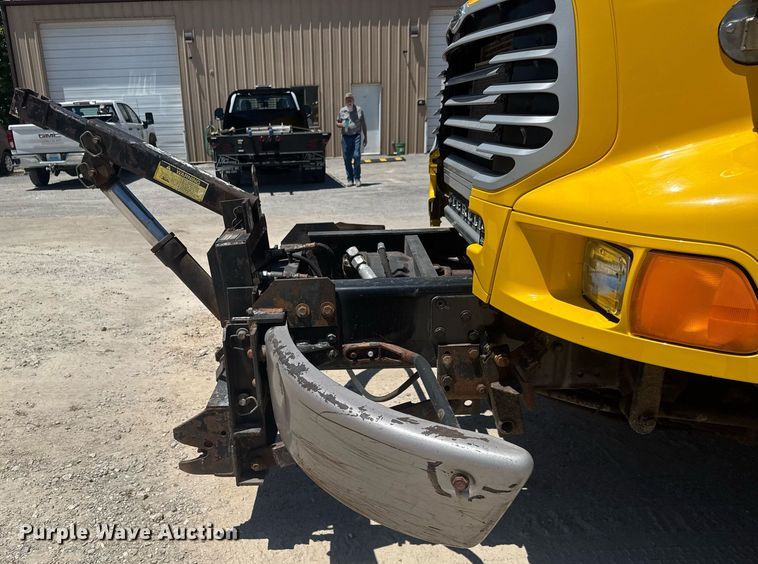 image for item DY0405 2007 Sterling  L-Line dump truck