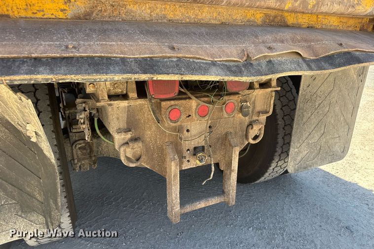 image for item DY0405 2007 Sterling  L-Line dump truck