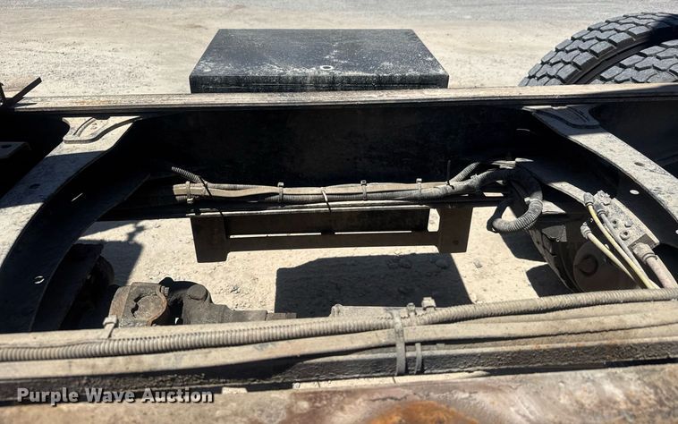 image for item DY0405 2007 Sterling  L-Line dump truck