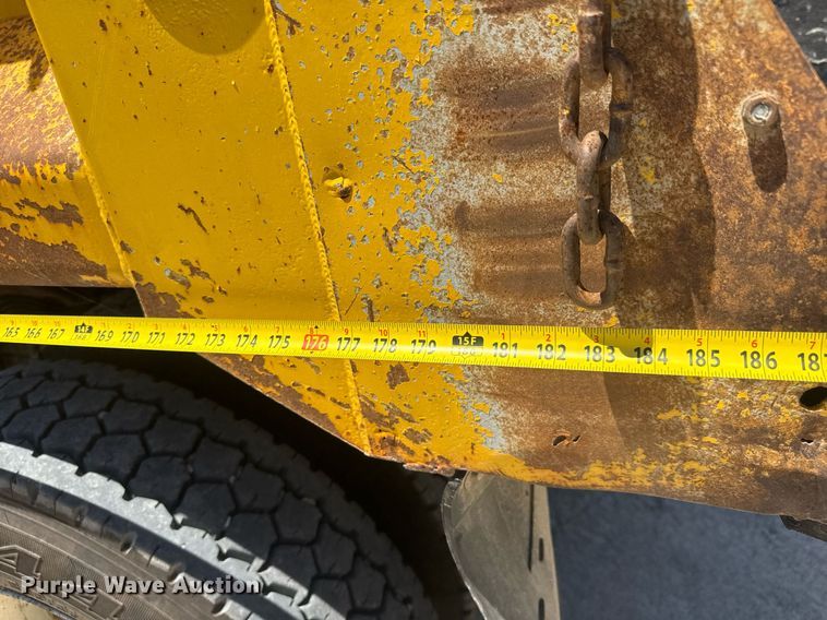 image for item DY0405 2007 Sterling  L-Line dump truck