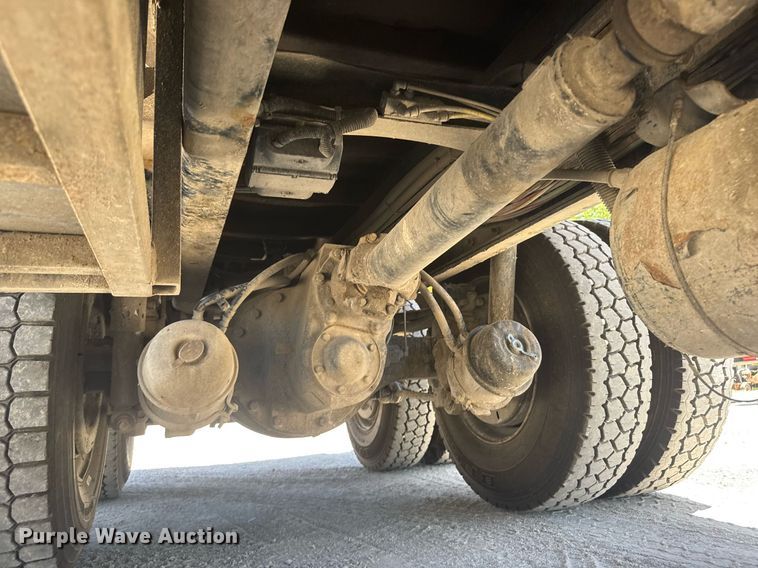 image for item DY0405 2007 Sterling  L-Line dump truck