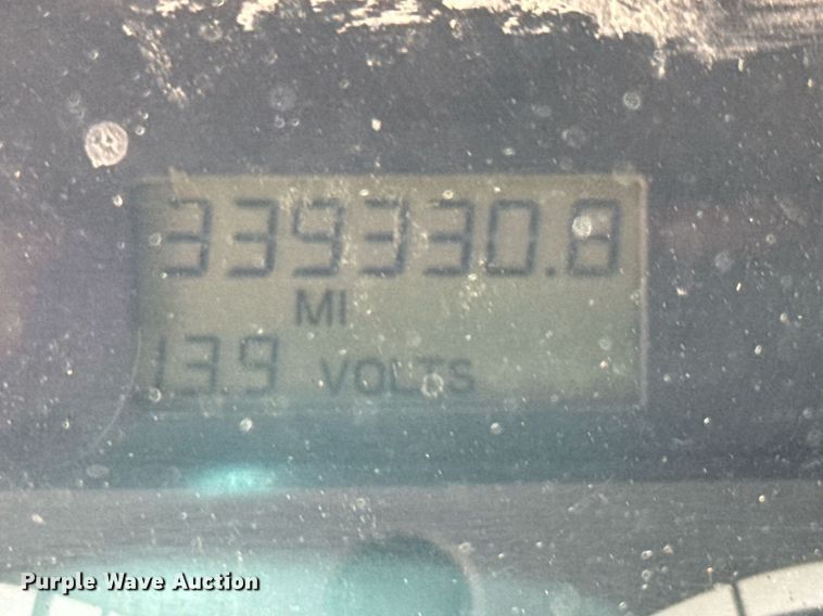 image for item DY0405 2007 Sterling  L-Line dump truck