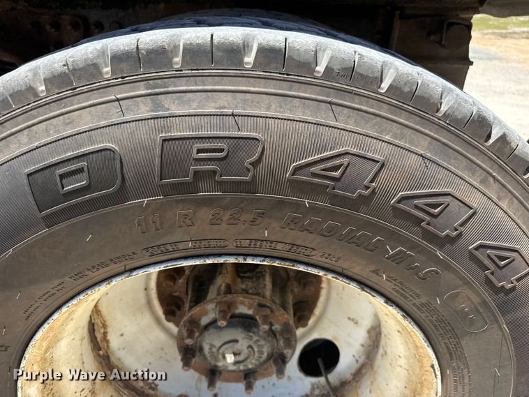 image for item DY0405 2007 Sterling  L-Line dump truck