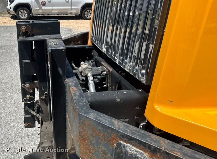 image for item DY0406 2014 Western Star 4700SB dump truck