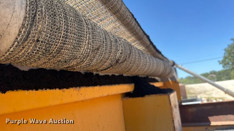 image for item DY0406 2014 Western Star 4700SB dump truck