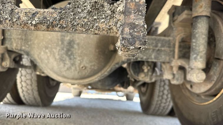 image for item DY0406 2014 Western Star 4700SB dump truck