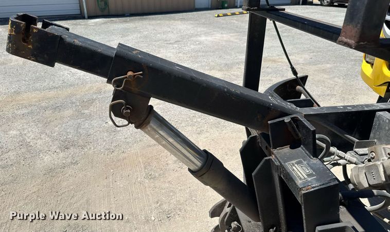 image for item DY0407 2007 Sterling L-Line dump truck