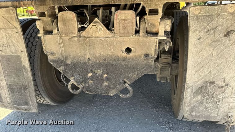 image for item DY0407 2007 Sterling L-Line dump truck