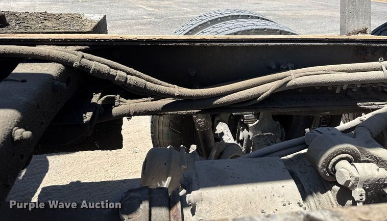 image for item DY0407 2007 Sterling L-Line dump truck