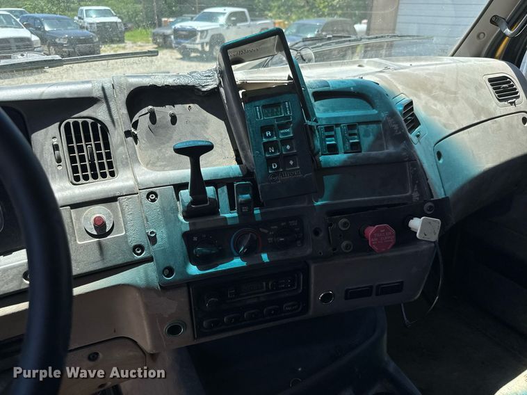 image for item DY0407 2007 Sterling L-Line dump truck