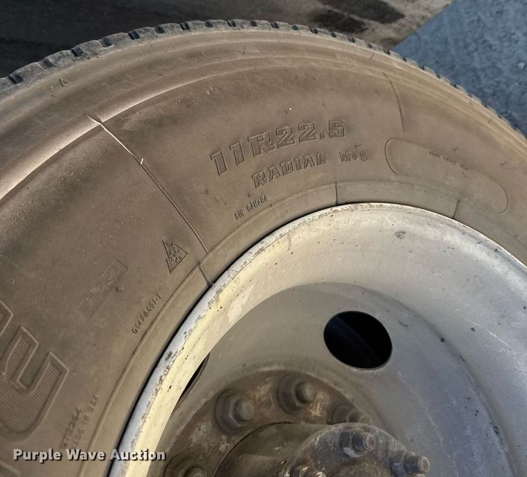 image for item DY0407 2007 Sterling L-Line dump truck