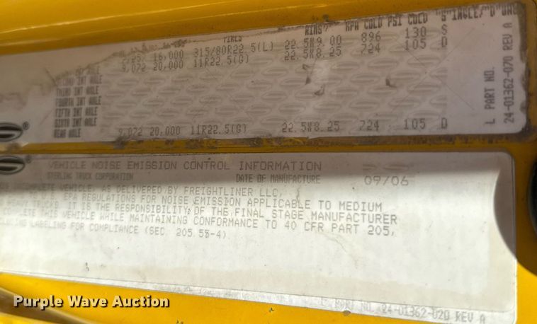 image for item DY0407 2007 Sterling L-Line dump truck