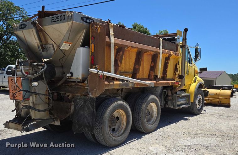 image for item DY0409 2009 Sterling L-Line dump truck