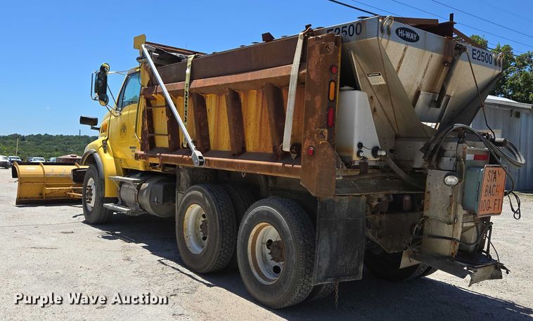 image for item DY0409 2009 Sterling L-Line dump truck