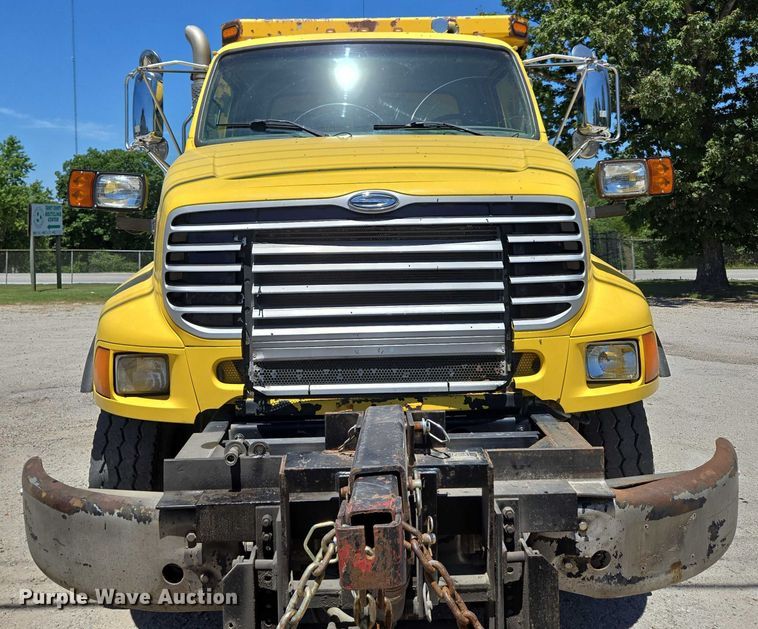 image for item DY0409 2009 Sterling L-Line dump truck
