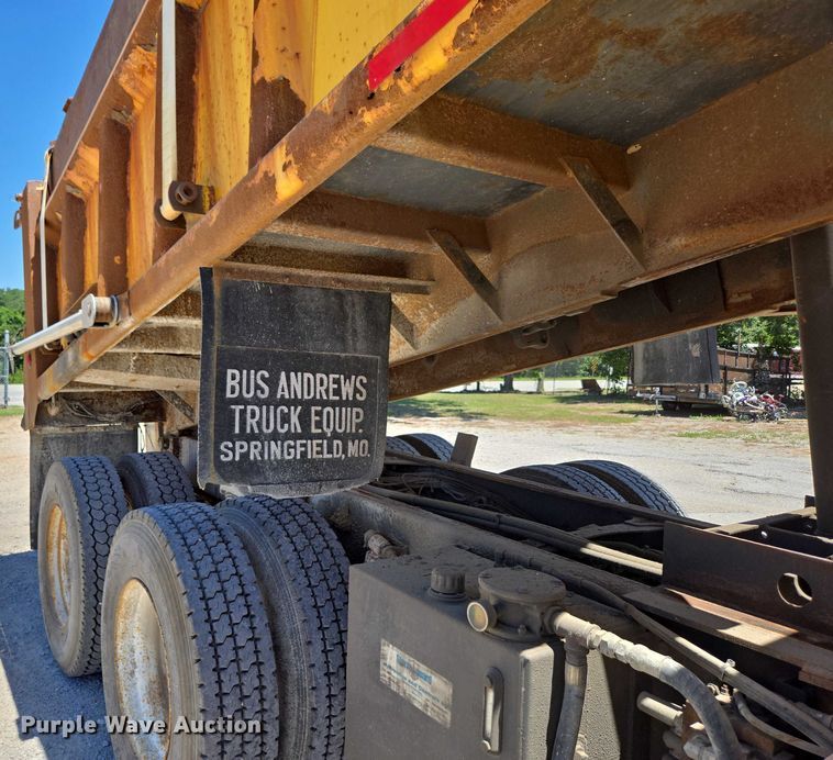 image for item DY0409 2009 Sterling L-Line dump truck