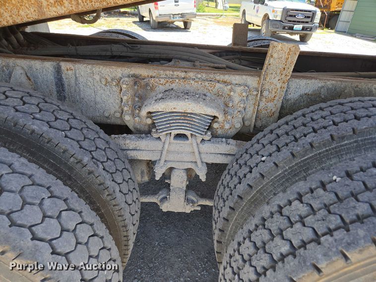 image for item DY0409 2009 Sterling L-Line dump truck