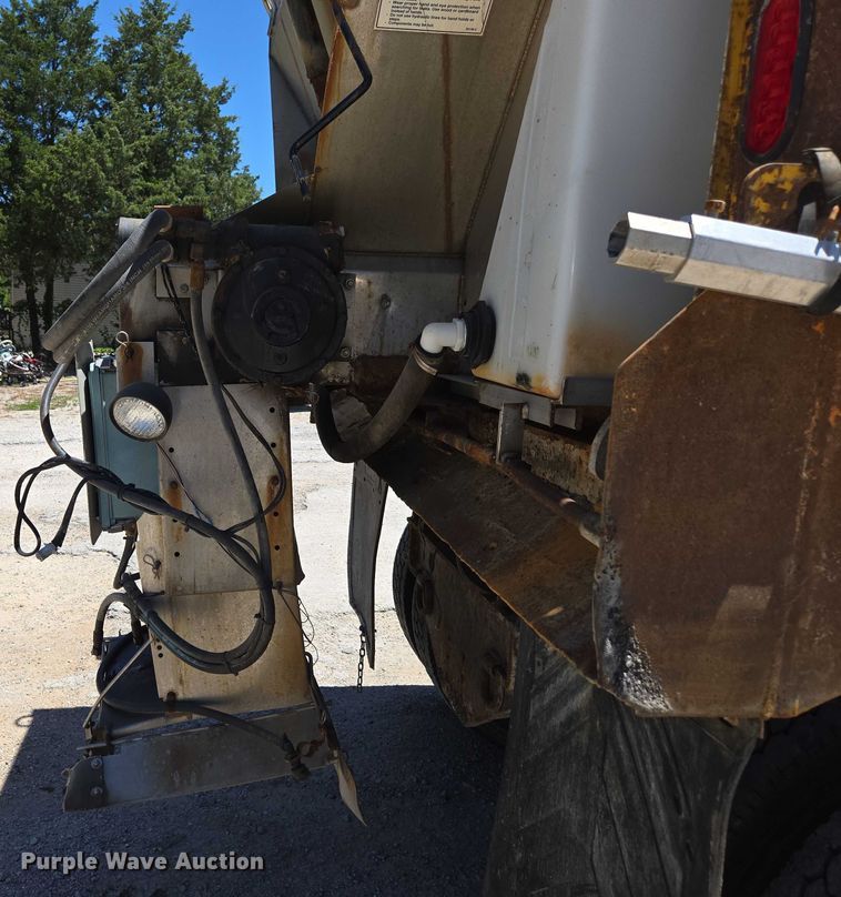 image for item DY0409 2009 Sterling L-Line dump truck