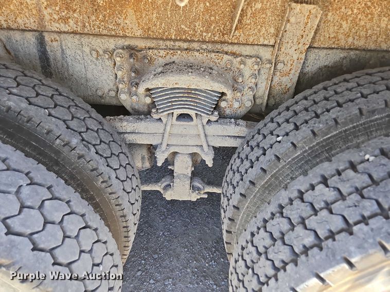 image for item DY0409 2009 Sterling L-Line dump truck