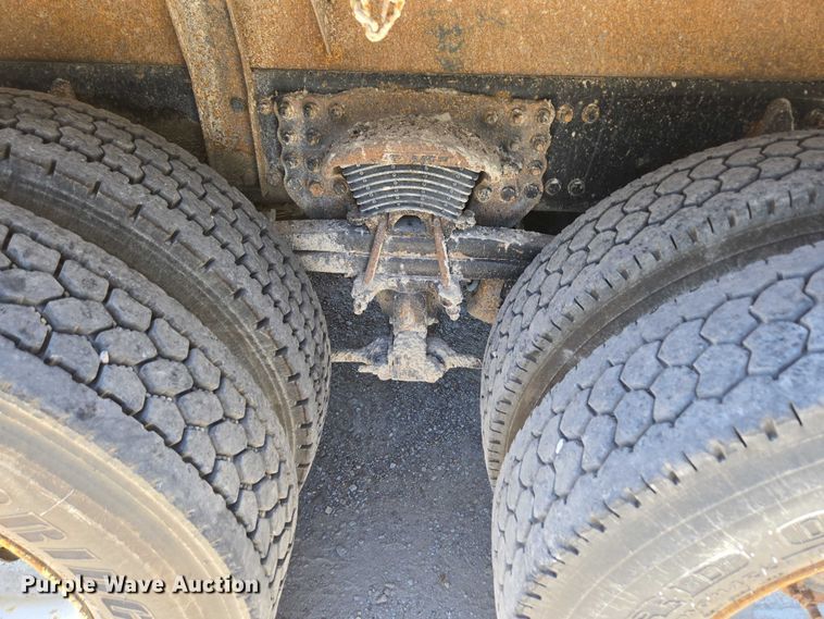 image for item DY0409 2009 Sterling L-Line dump truck